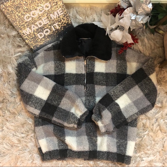 Other - NEW Plaid Pullover